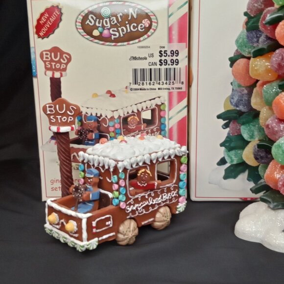 Vintage Christmas Village Accessory With Box Set Of 3 Sugar 'N Spice Lemax 2000s - Picture 5 of 14